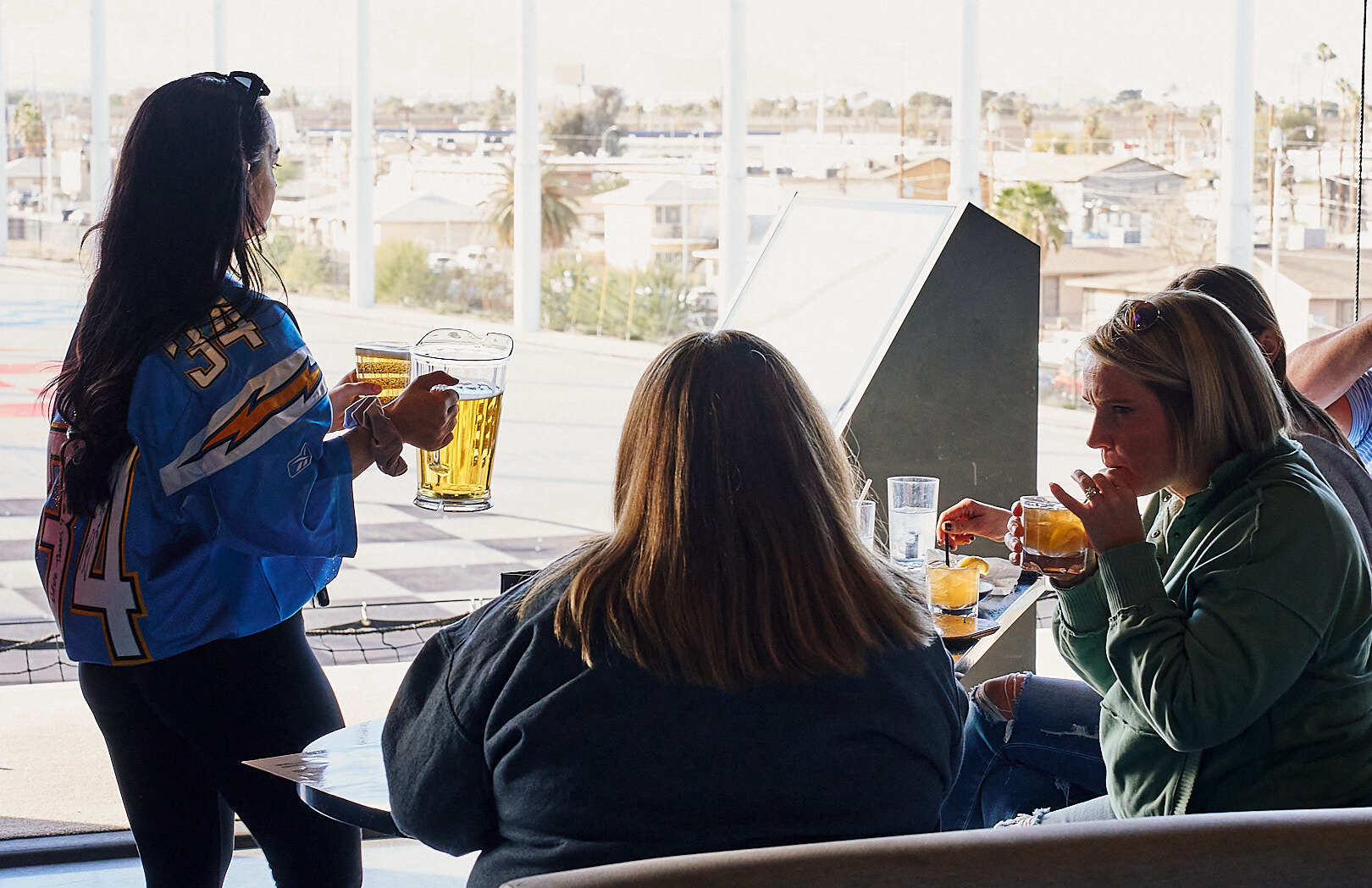 Summerlin Locals Know: Atomic Golf Is Worth the Short Drive 🏌️🍹