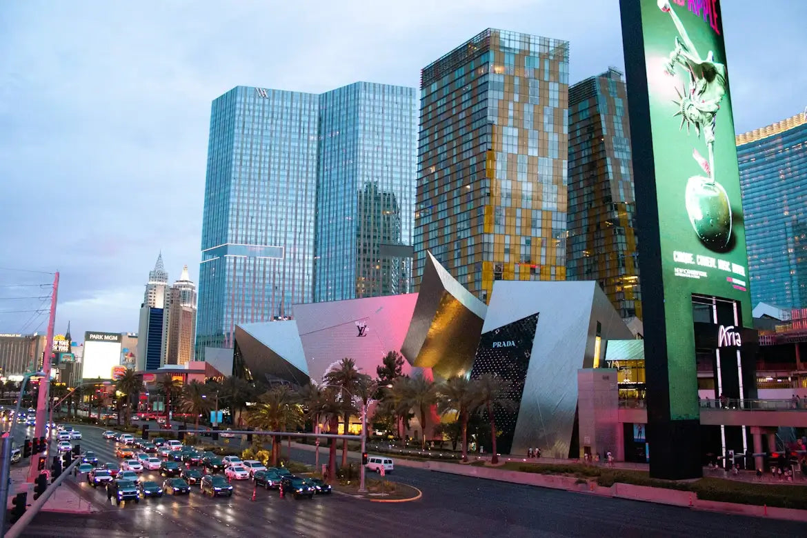 How to Plan an Afternoon Near Aria Before Vegas Nightlife ππΈ