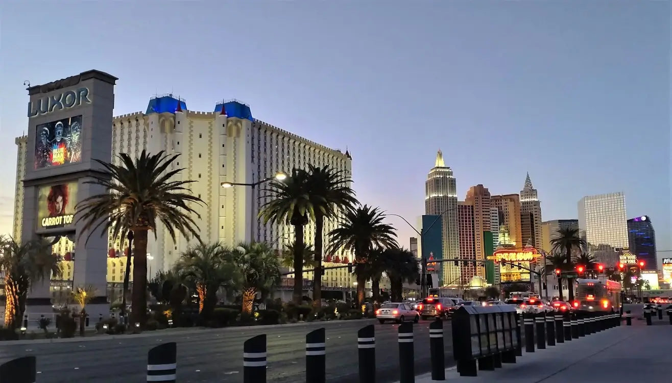 From Chill to Wild: Nightlife Plan Starting at Excalibur Las Vegas 🔥