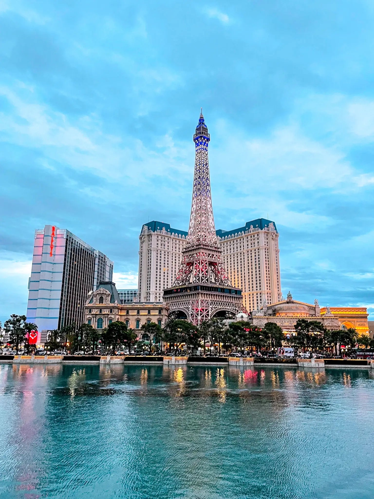 Things to Do Near the Eiffel Tower Las Vegas
