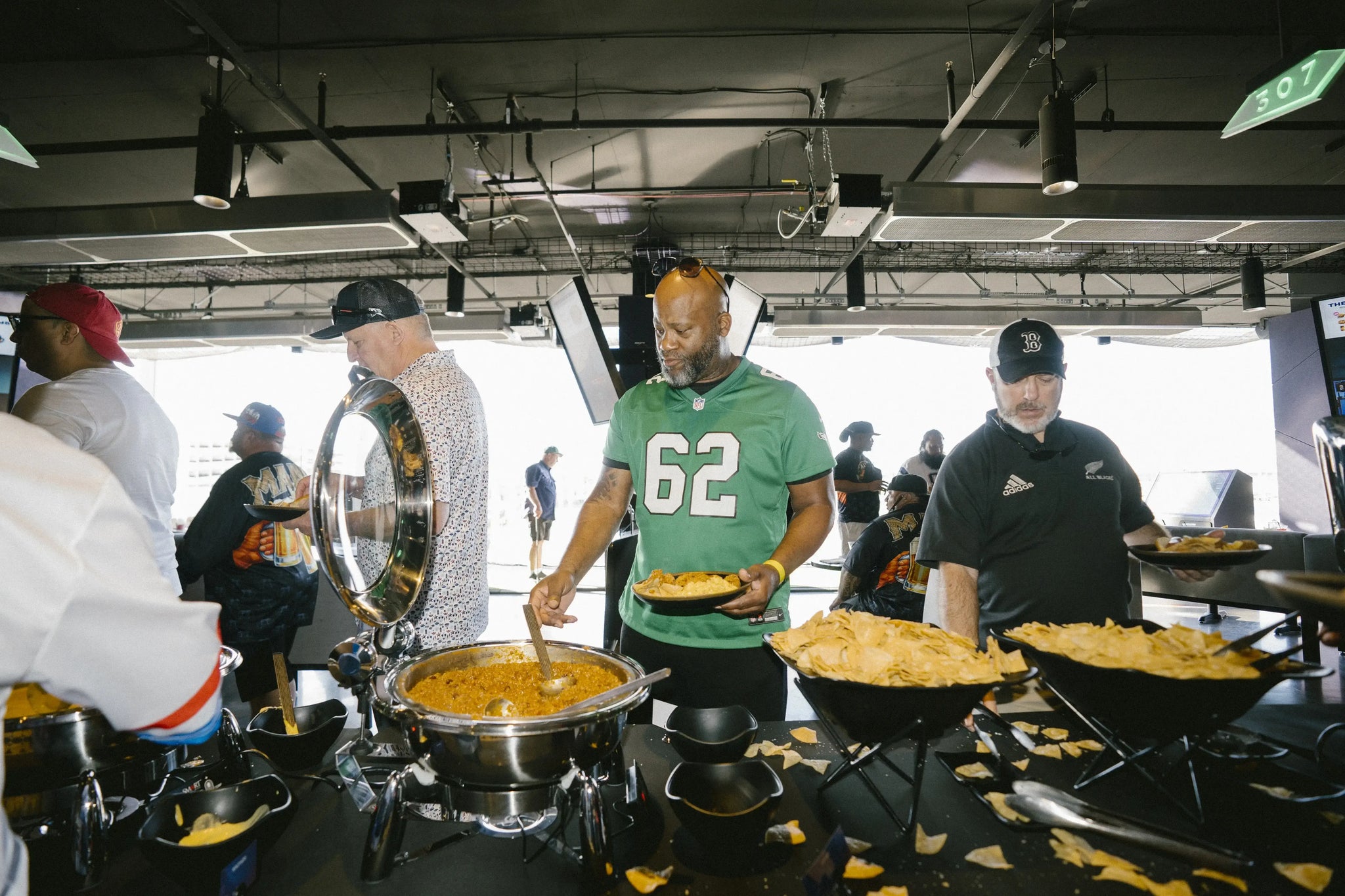 Large Event Food Planning: How to Keep Every Guest Happy π½οΈ