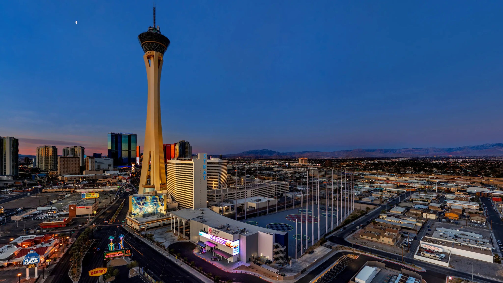 Your Ultimate Guide to Atomic Golf in Las Vegas - From Summerlin to Downtown 🏌️🍹