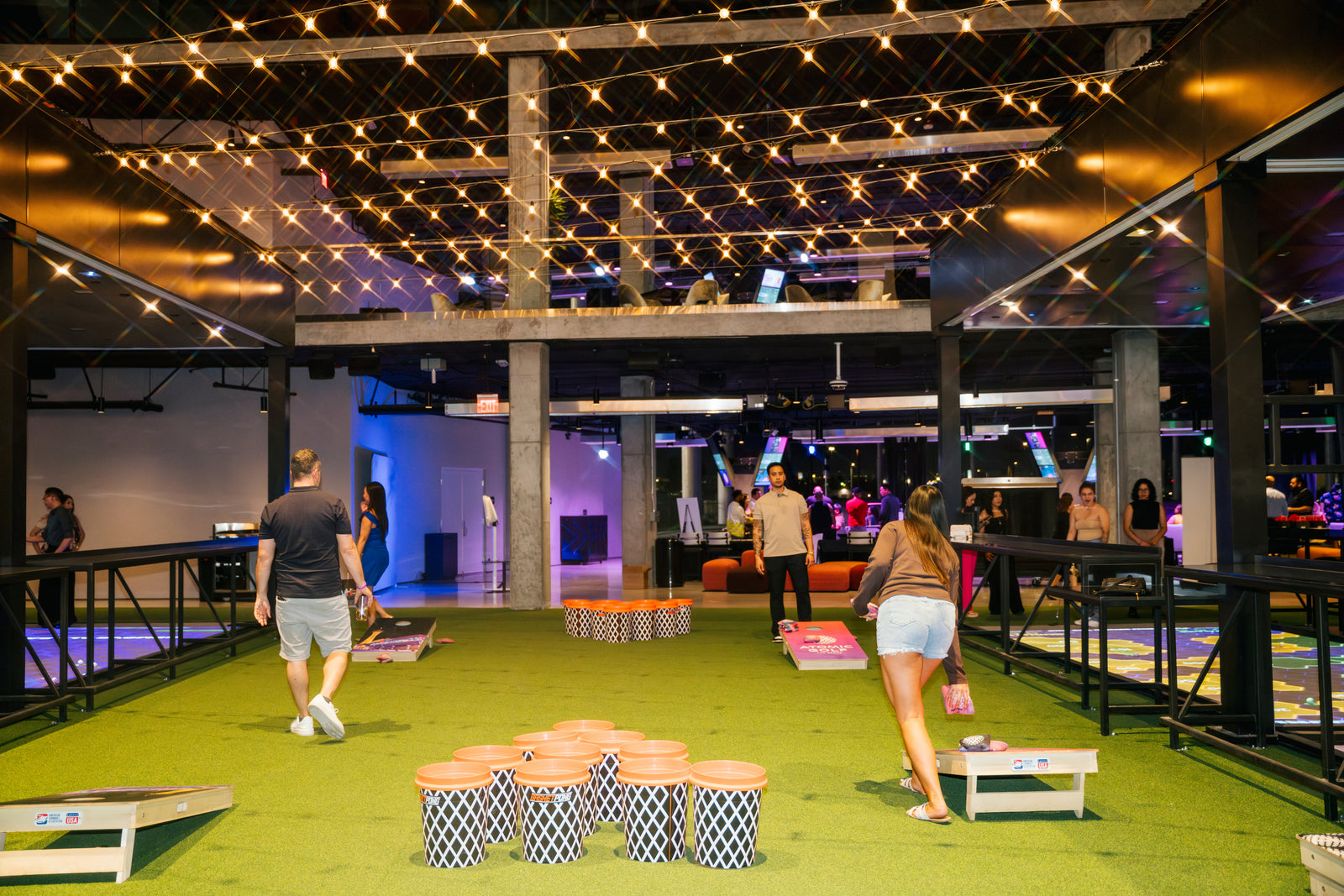 Atomic Golf Las Vegas Yard games