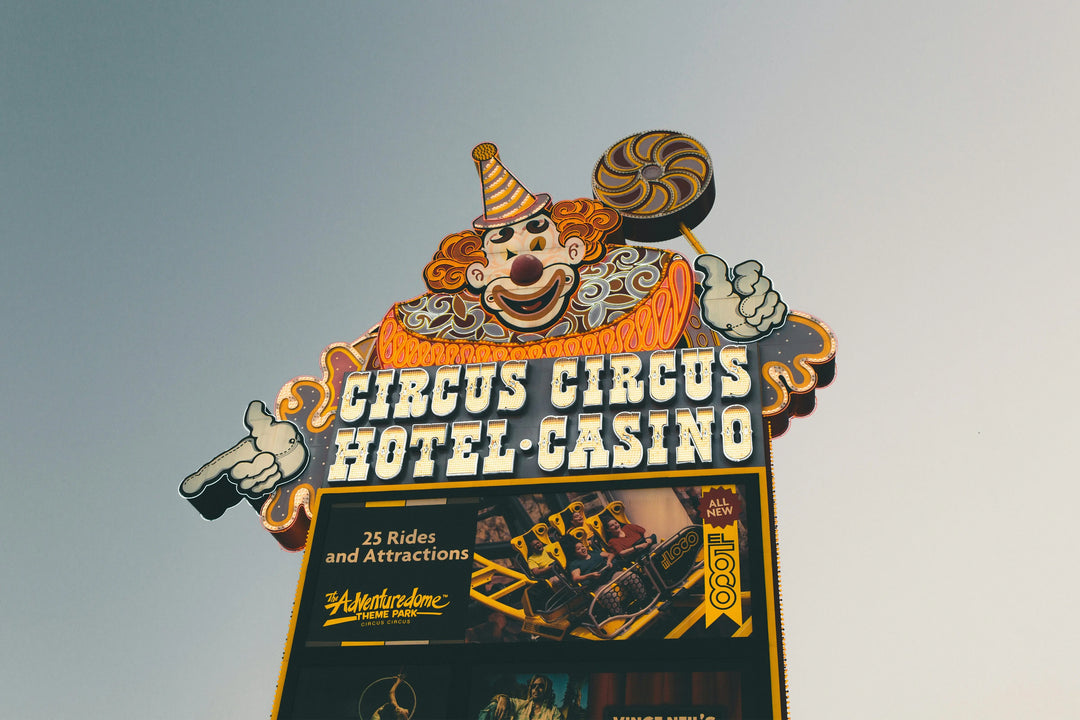 Shop, Swing & Sip: A Day of Fun Near Circus Circus Las Vegas ⛳🍹