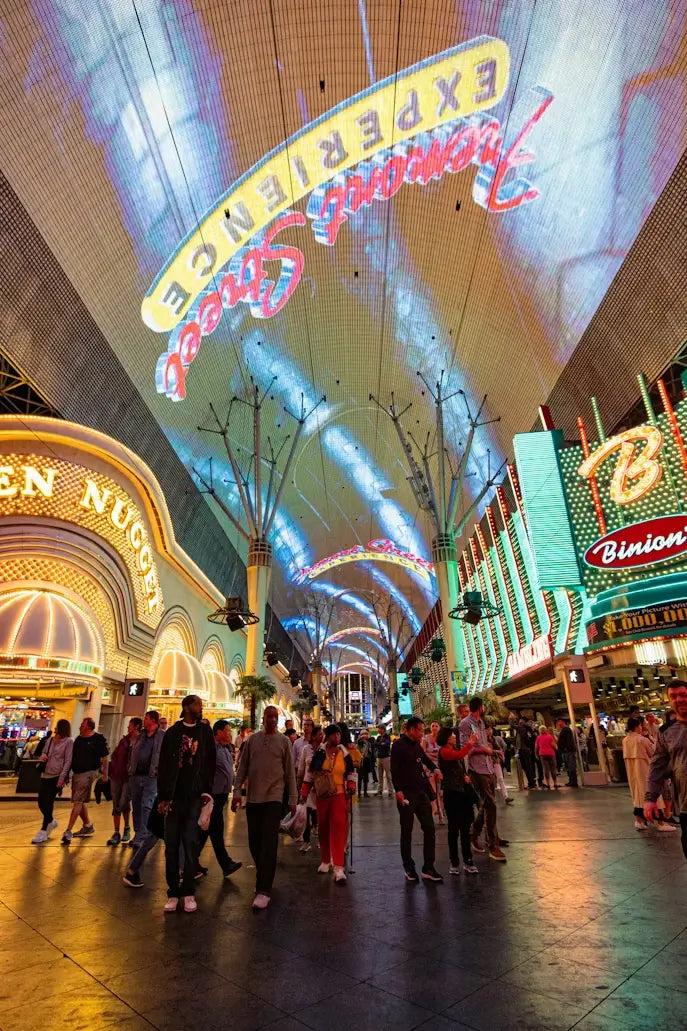 Convention & Business Traveler Guide: After-Work Fun Near Golden Nugget Las Vegas