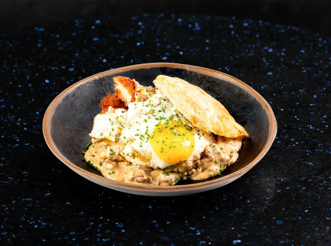 Crispy Chicken Biscuit with Country Gravy & Fried Egg: A Lunch Masterpiece
