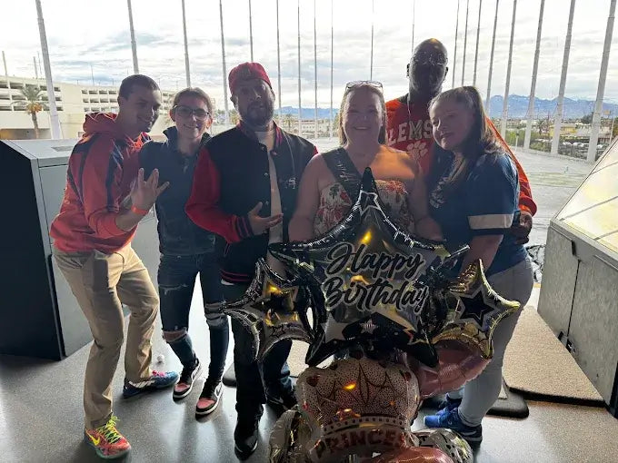 The New Way to Celebrate in Vegas: Group Activities That Keep Everyone Involved 🎉