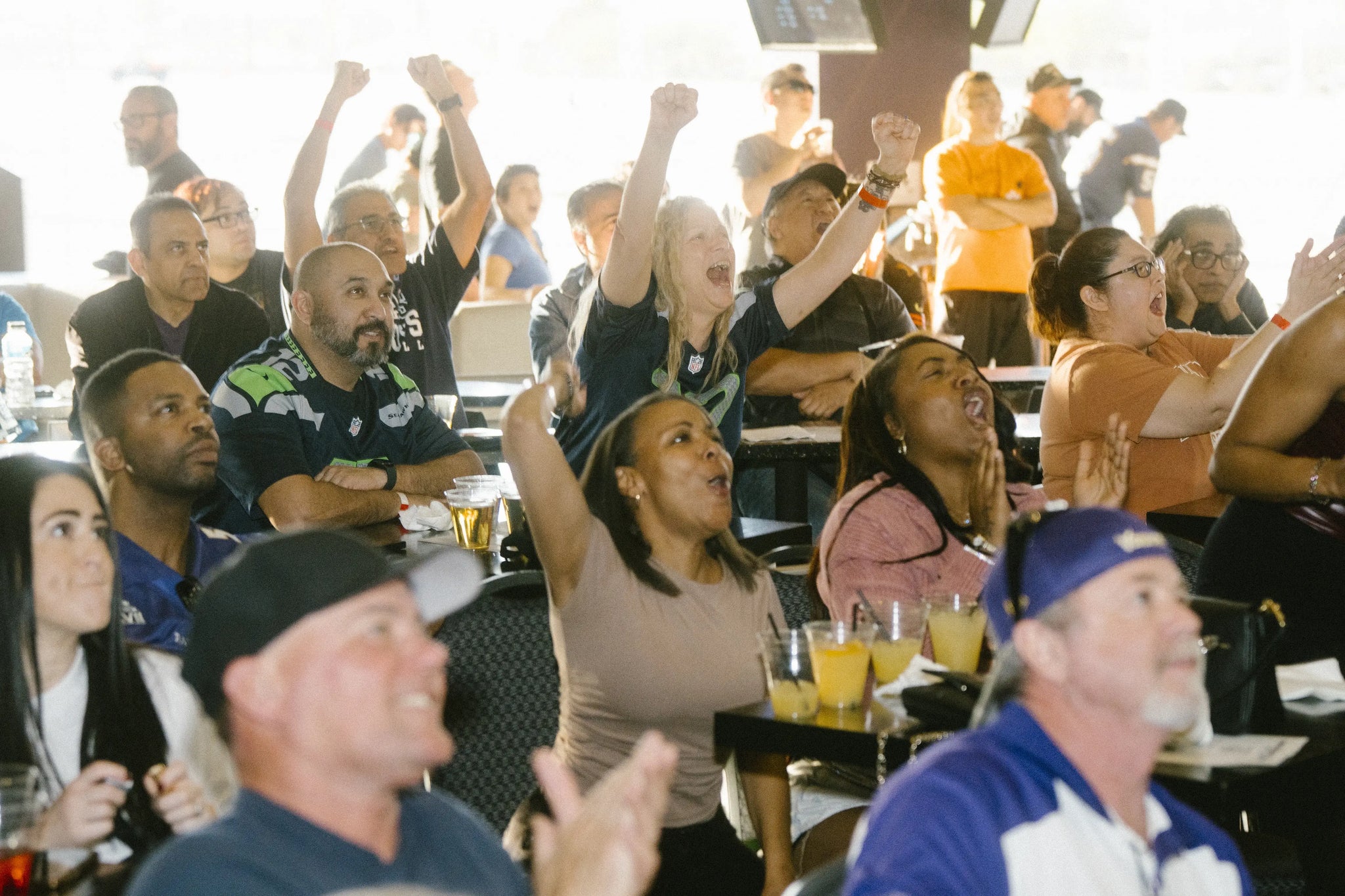 How to Plan the Ultimate Game Day Near Flamingo Las Vegas 🏈🍻