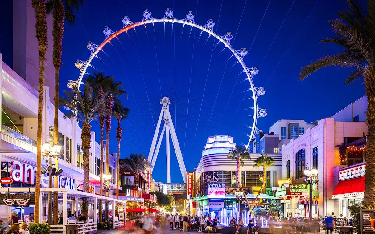 Eat and Drink Near the High Roller Las Vegas