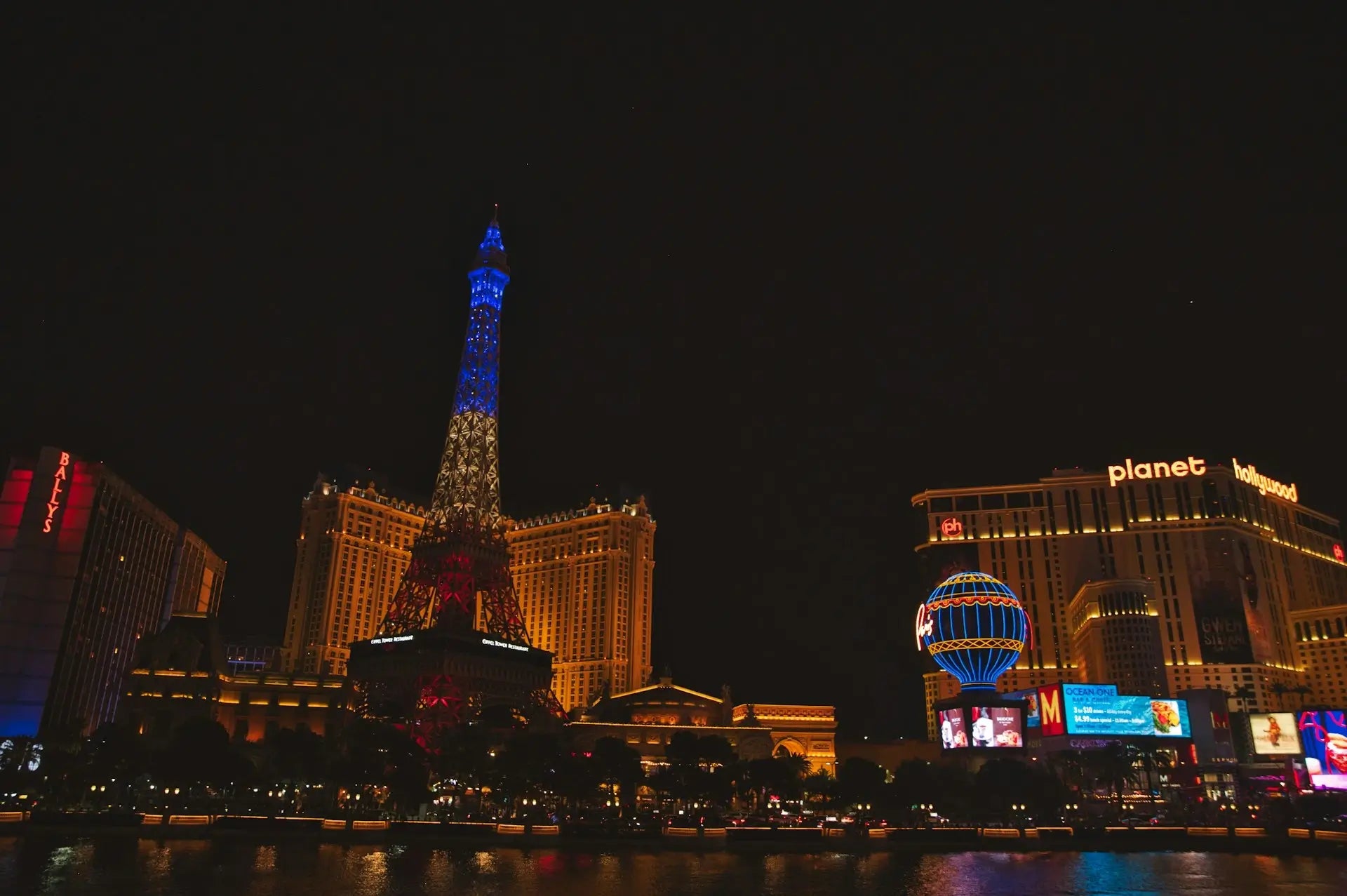 Eiffel Tower Las Vegas
