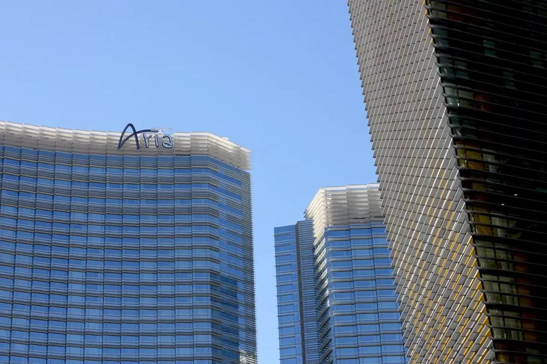How to Pair Aria Las Vegas with Off-Strip Experiences ⛳✨