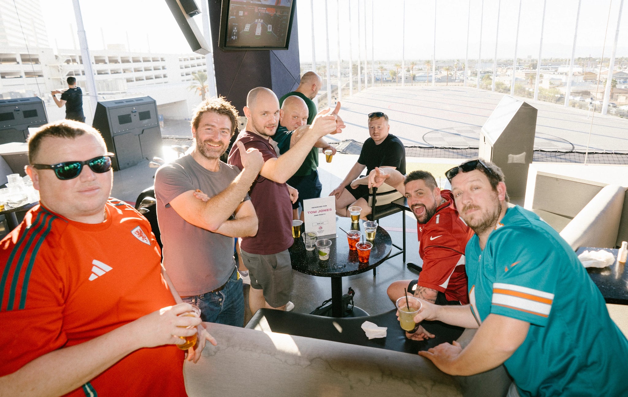 Sports Bars vs Interactive Venues: Best Way to Watch March Madness in Las Vegas 🏀