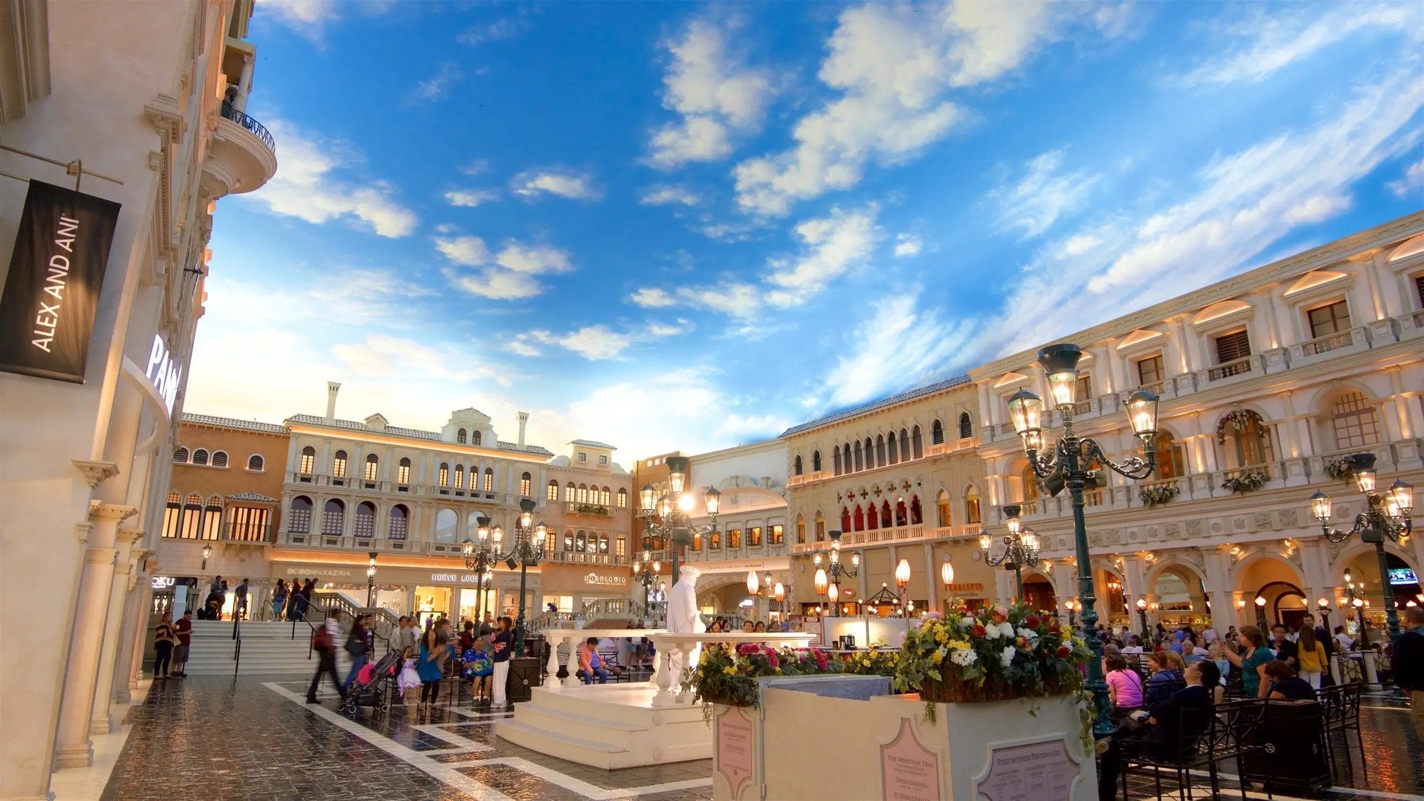 Nightlife & Fun: Discover Things to Do Near The Venetian 🍹