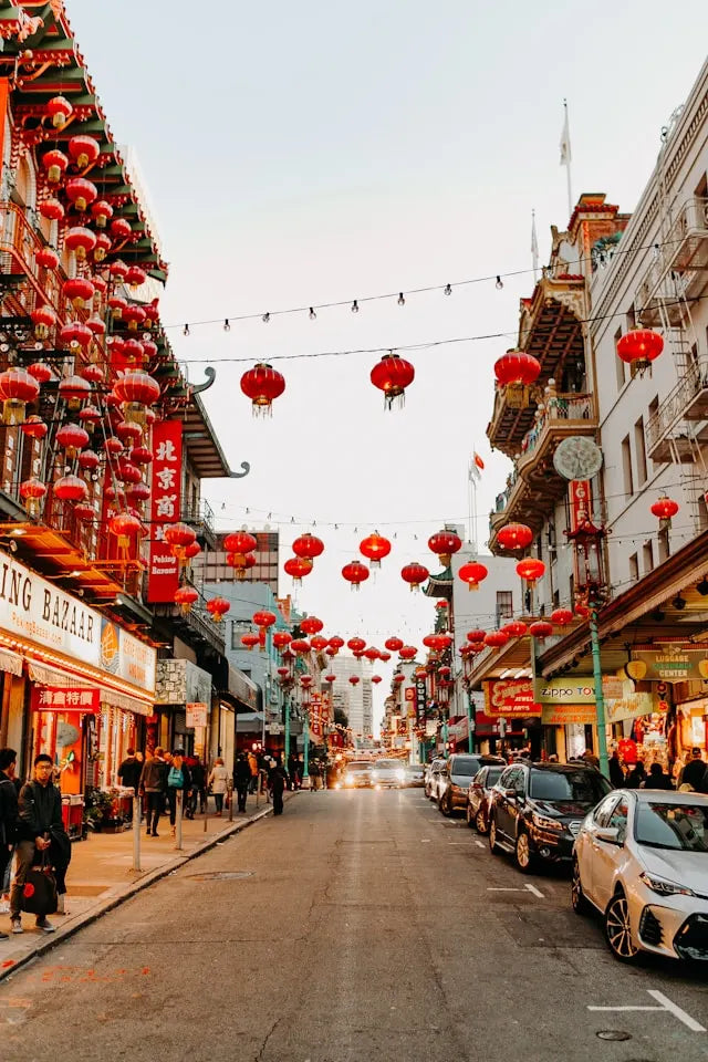 Competitive Group Games Near Chinatown Las Vegas (Golf, VR & More) 🏆🎮⛳