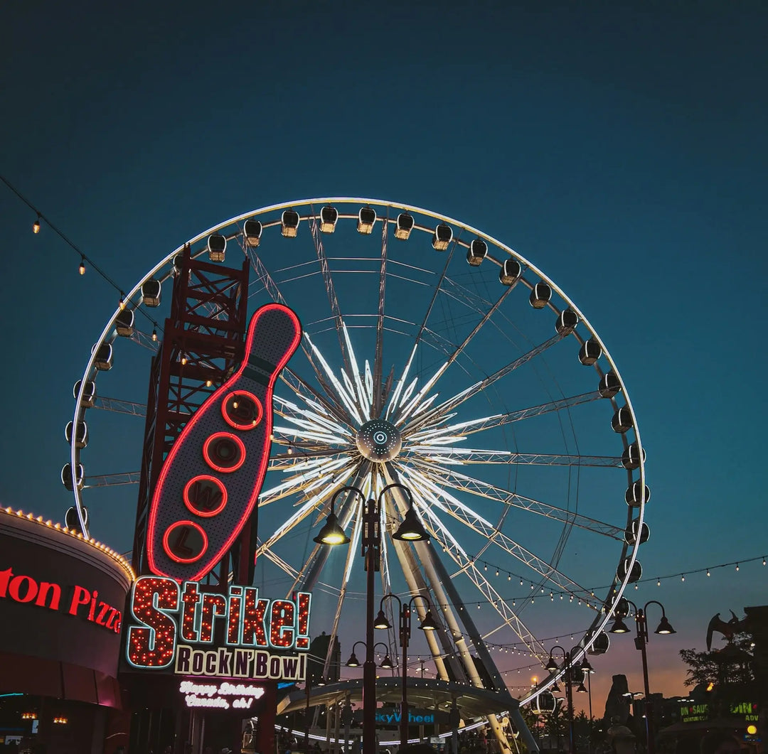 Top Attractions Near the High Roller Las Vegas 