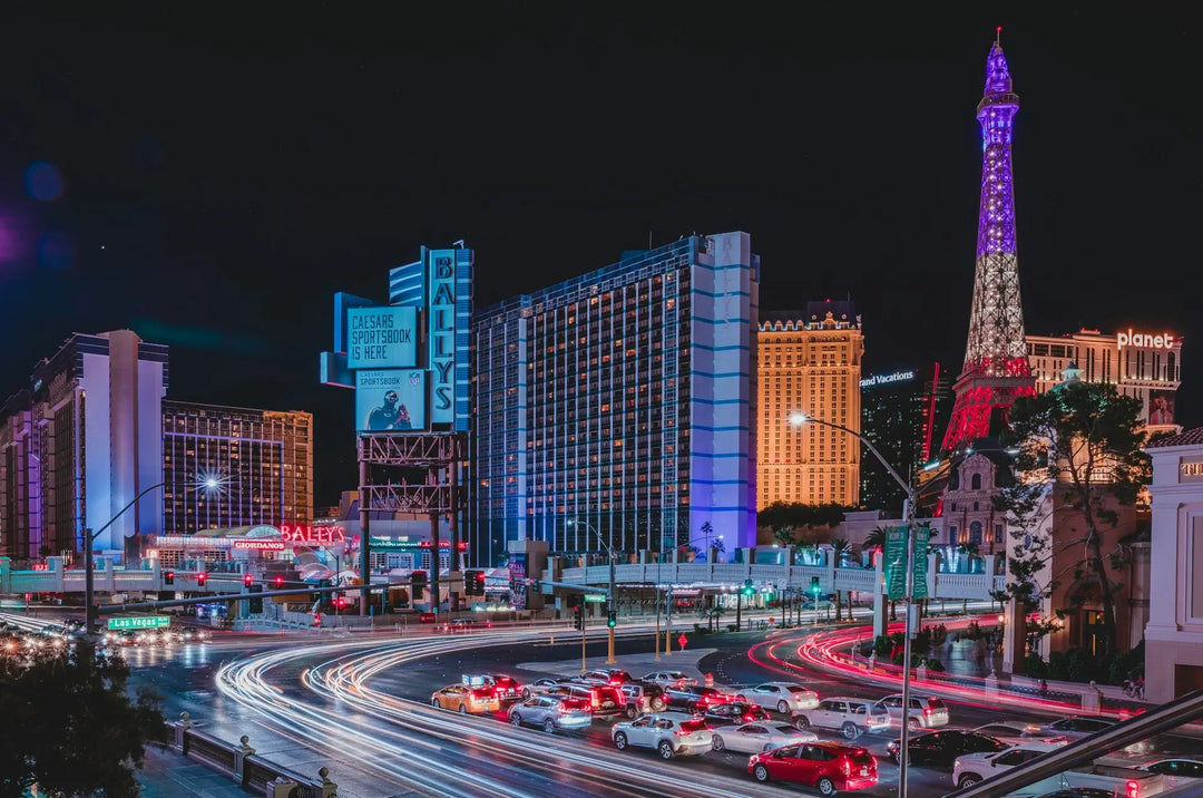 Top Spots for Multi-Generational Groups Near The LINQ Promenade