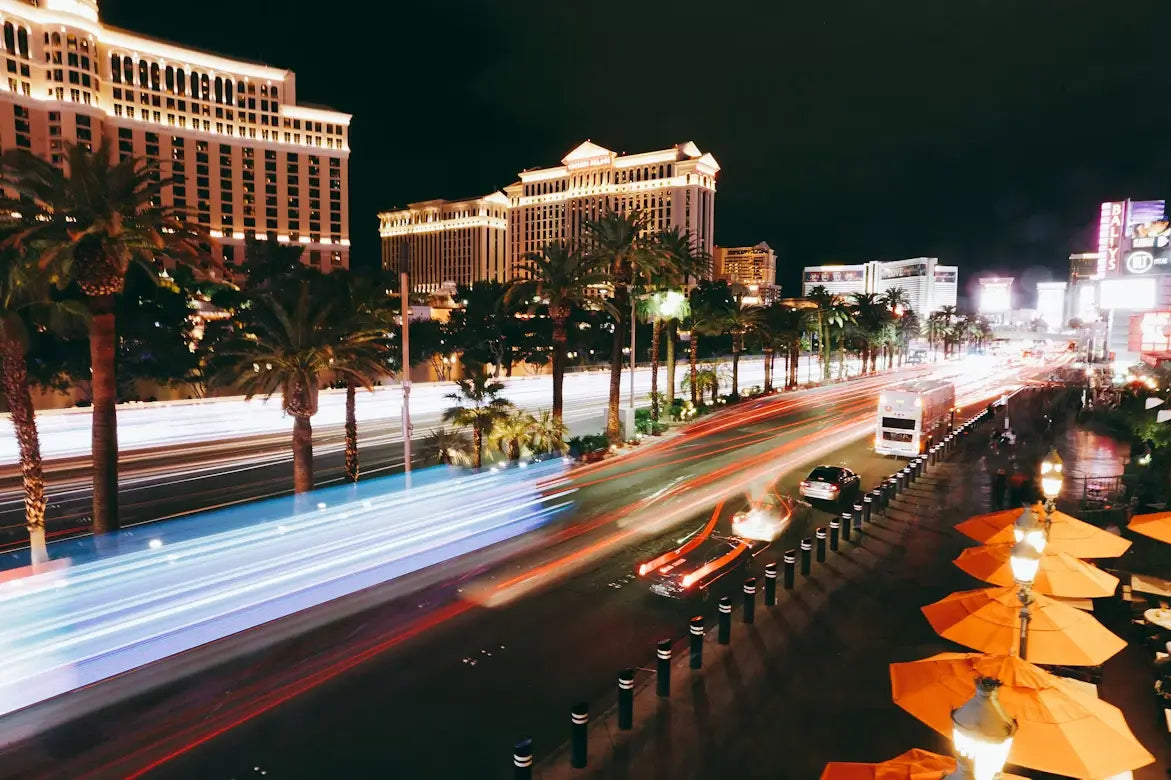 How to Turn Your Colosseum Concert Into a Full Las Vegas Night Out 🎤🌆
