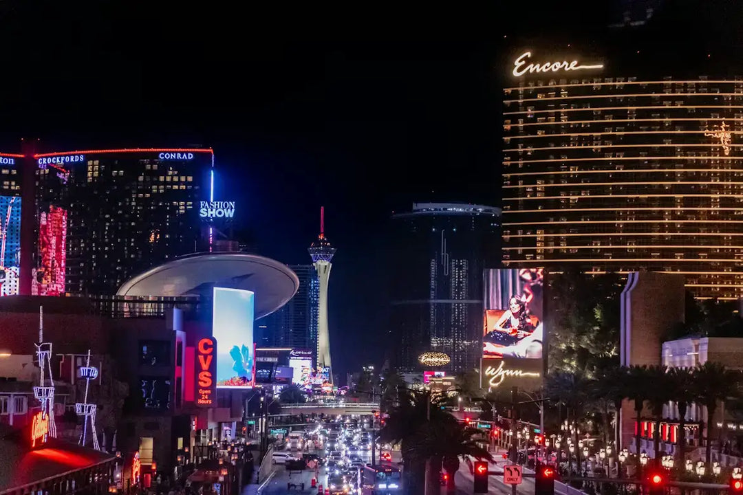 Top Nightlife Experiences Near Encore Las Vegas for Groups & Friends 🎉👯