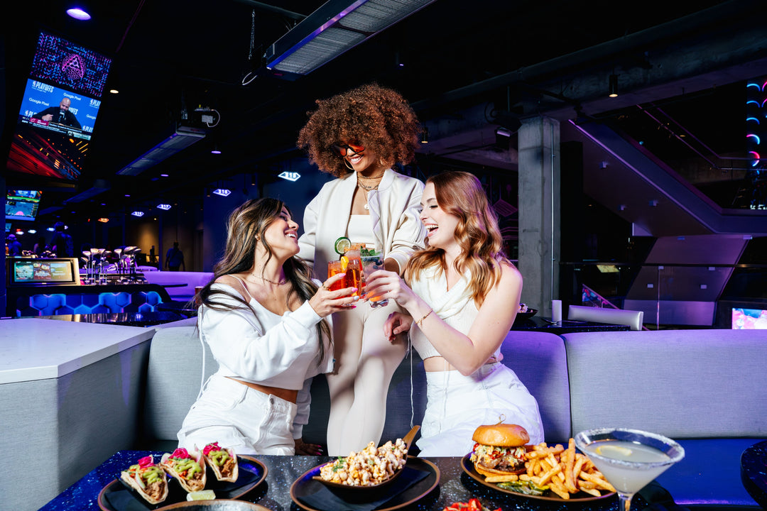Where to Eat, Drink & Play Near New York-New York Las Vegas 🍹