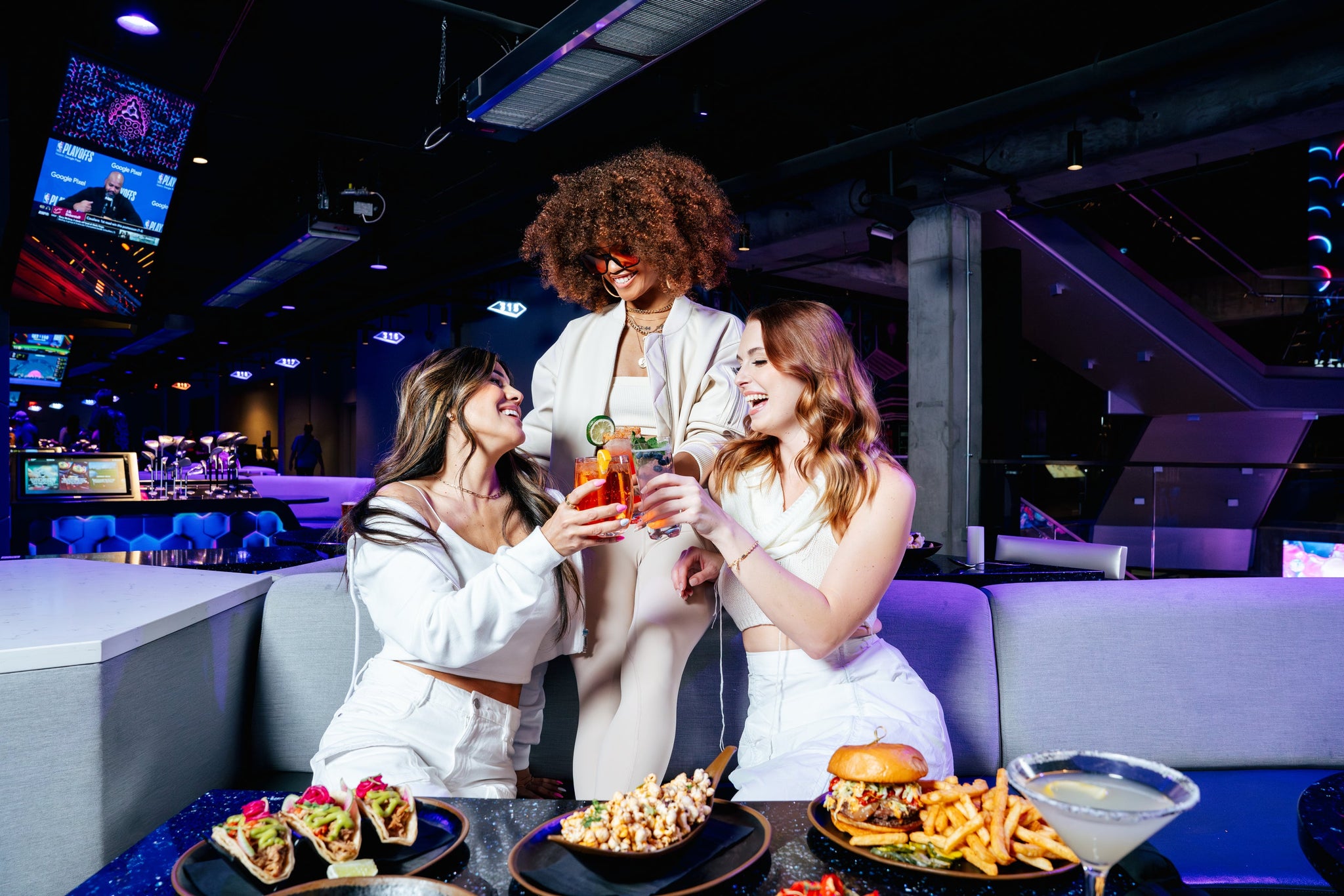 Where to Eat, Drink & Play Near New York-New York Las Vegas 🍹