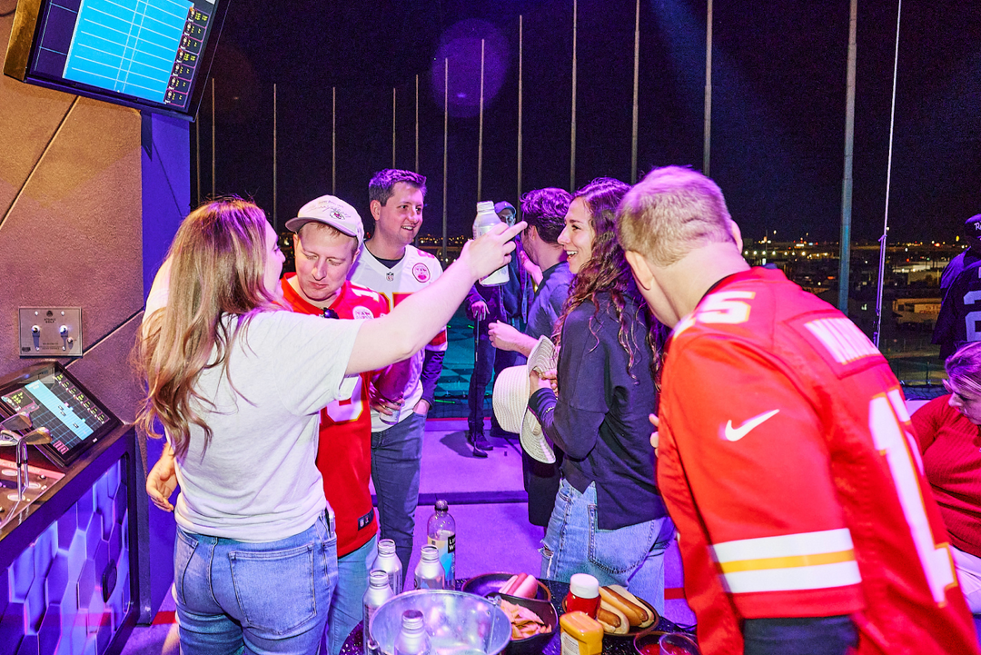 Interactive Entertainment Near Allegiant Stadium: More Than Just a Night Out 🎯🏟️